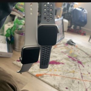 Apple Watch series’s 3 & Apple Watch series’s se